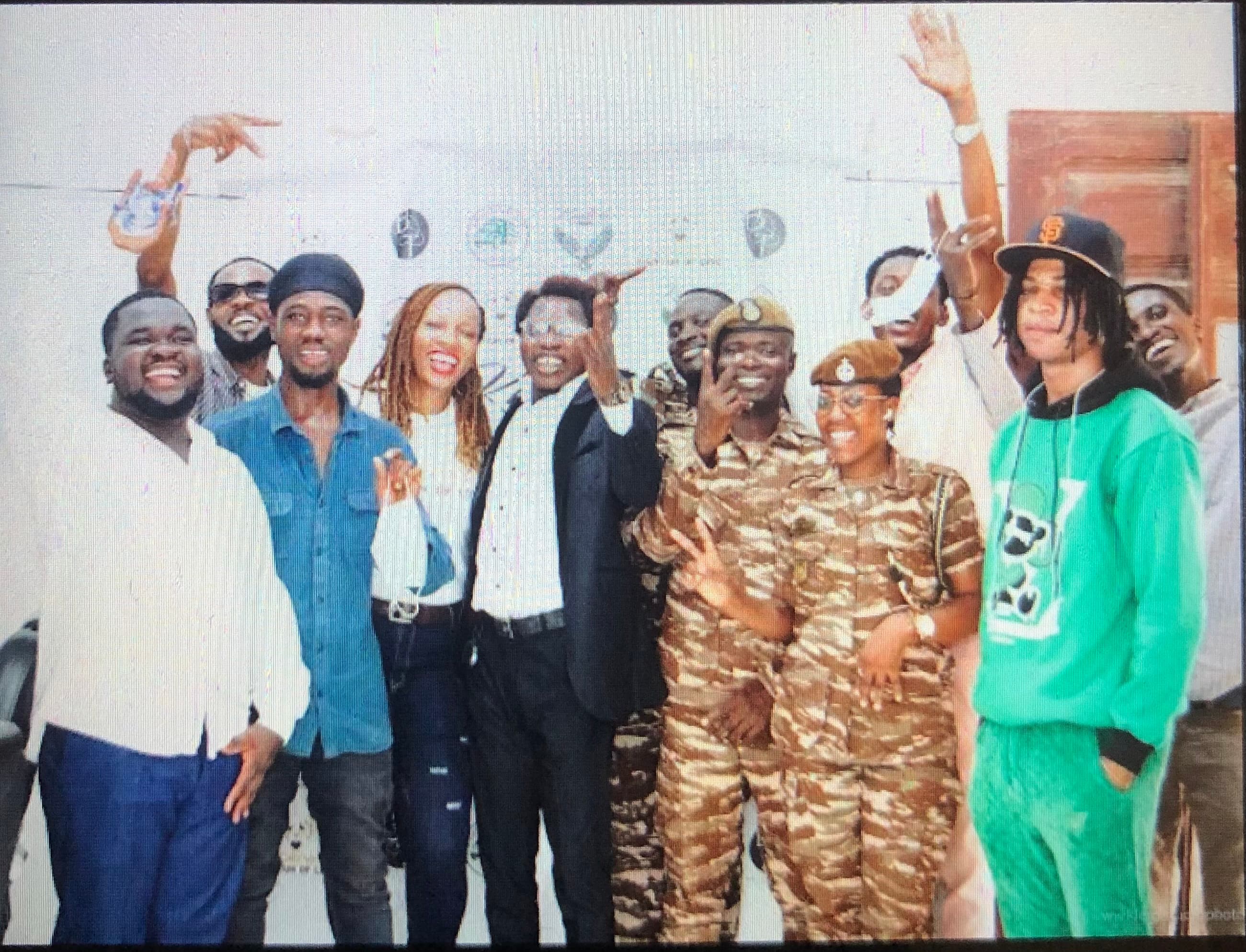 Pop-up cuts for a local charity